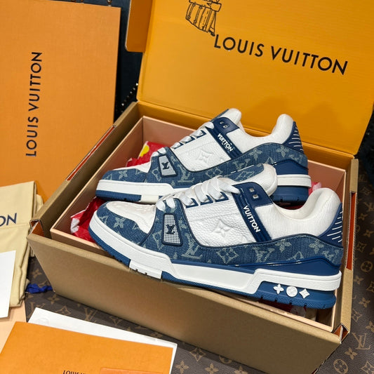 LV Monogram Runners